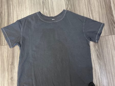 Top Short Sleeve By Old Navy In Grey, Size: M For Sale