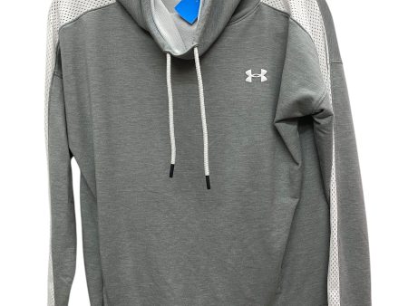 Athletic Top Long Sleeve Collar By Under Armour In Grey, Size: M For Cheap