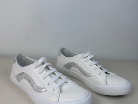 Shoes Sneakers By Blowfish In White, Size: 6.5 Online