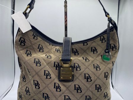 Handbag By Dooney And Bourke, Size: Medium For Sale