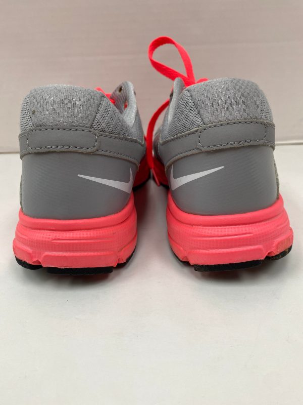 Shoes Athletic By Nike In Grey, Size: 8 Fashion