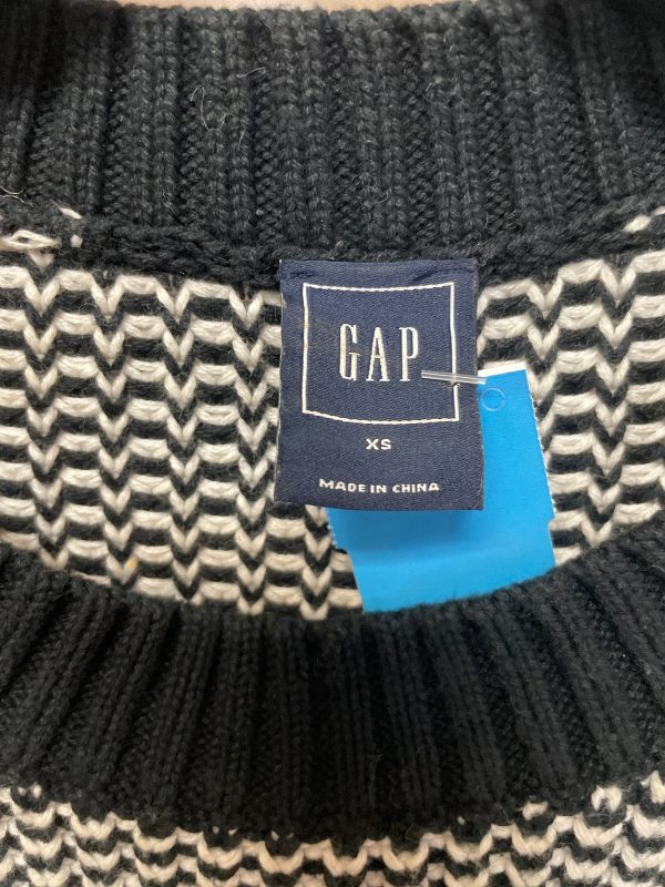 Sweater By Gap In Black & White, Size: Xs For Discount