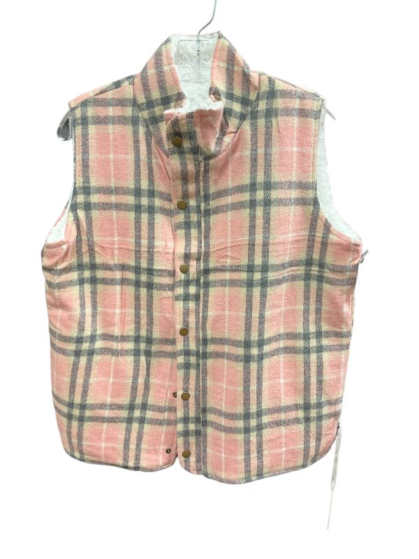 Vest Faux Fur & Sherpa By Clothes Mentor In Plaid Pattern, Size: M For Discount