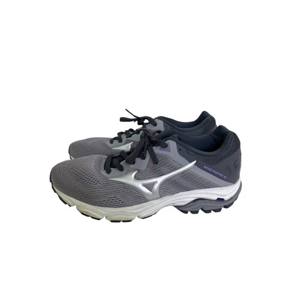 Shoes Athletic By Mizuno In Grey, Size:8 on Sale