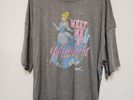 Top Short Sleeve By Disney Store In Grey, Size: L For Sale