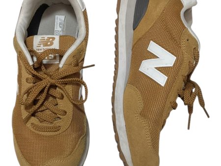 Shoes Athletic By New Balance In Gold, Size: 7 on Sale