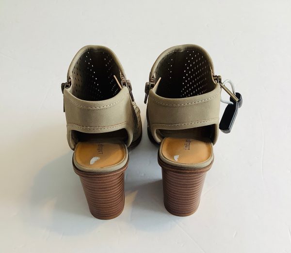 Shoes Heels Block By Indigo Rd In Tan, Size: 7 Supply