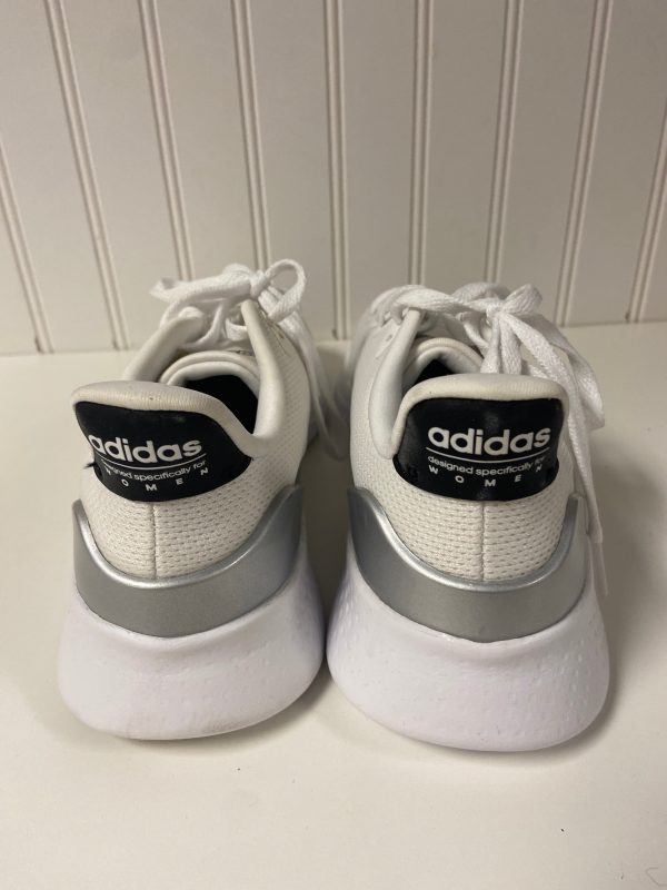 Shoes Sneakers By Adidas In White, Size: 9.5 Cheap