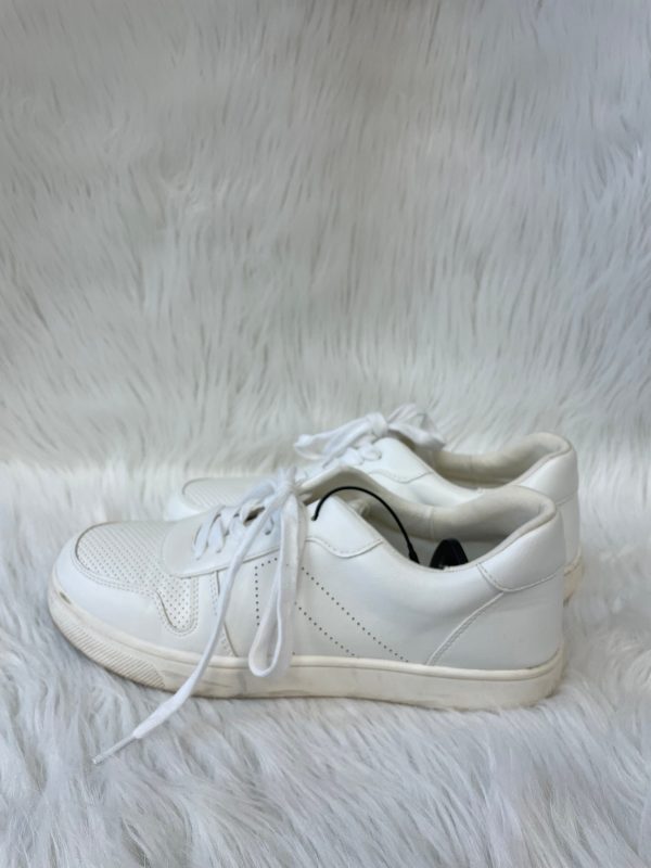 Shoes Sneakers By Mia In Cream, Size: 8.5 Fashion