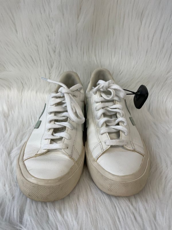 Shoes Sneakers By Veja In Cream & Green, Size: 6 For Cheap